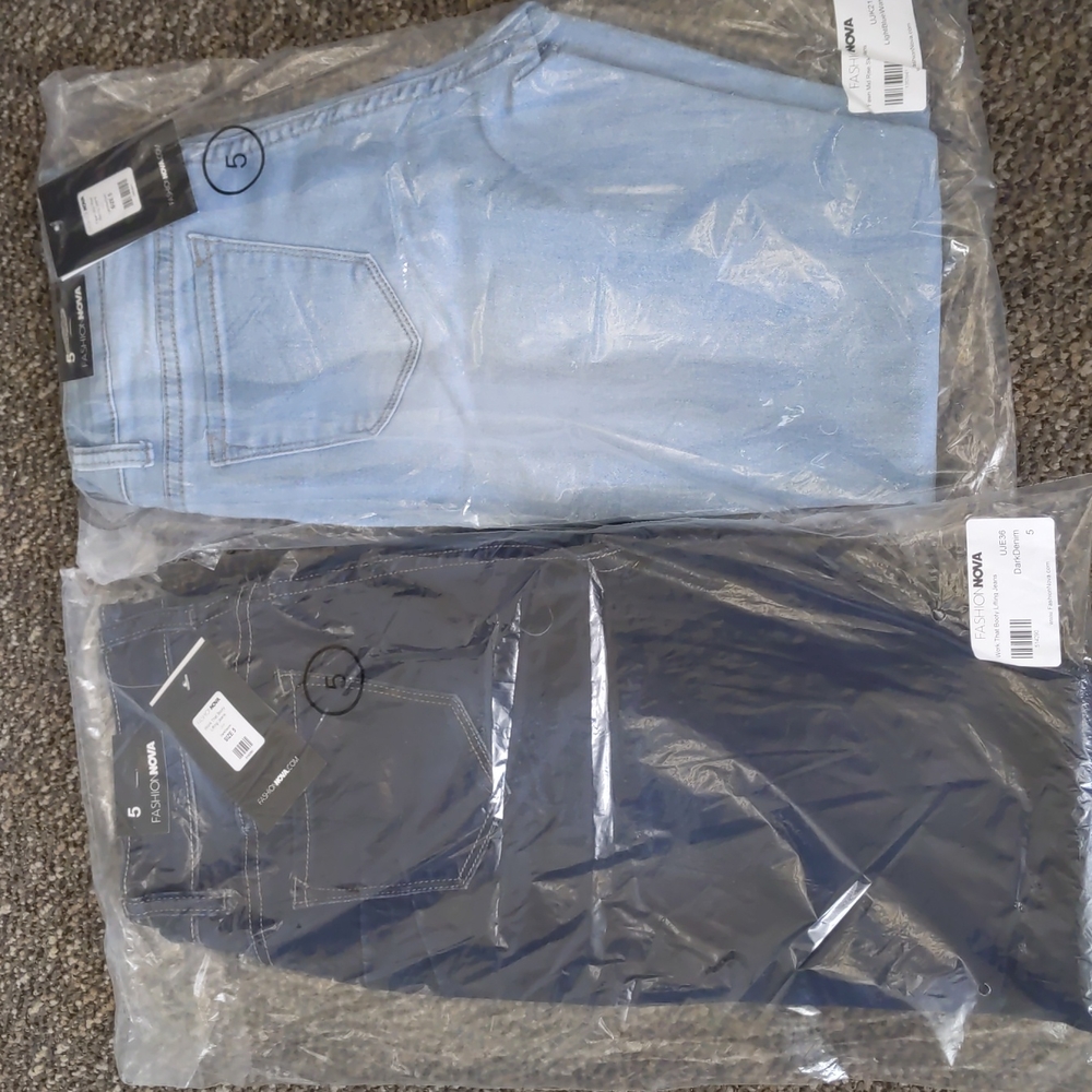 Fashion Nova skinny jeans